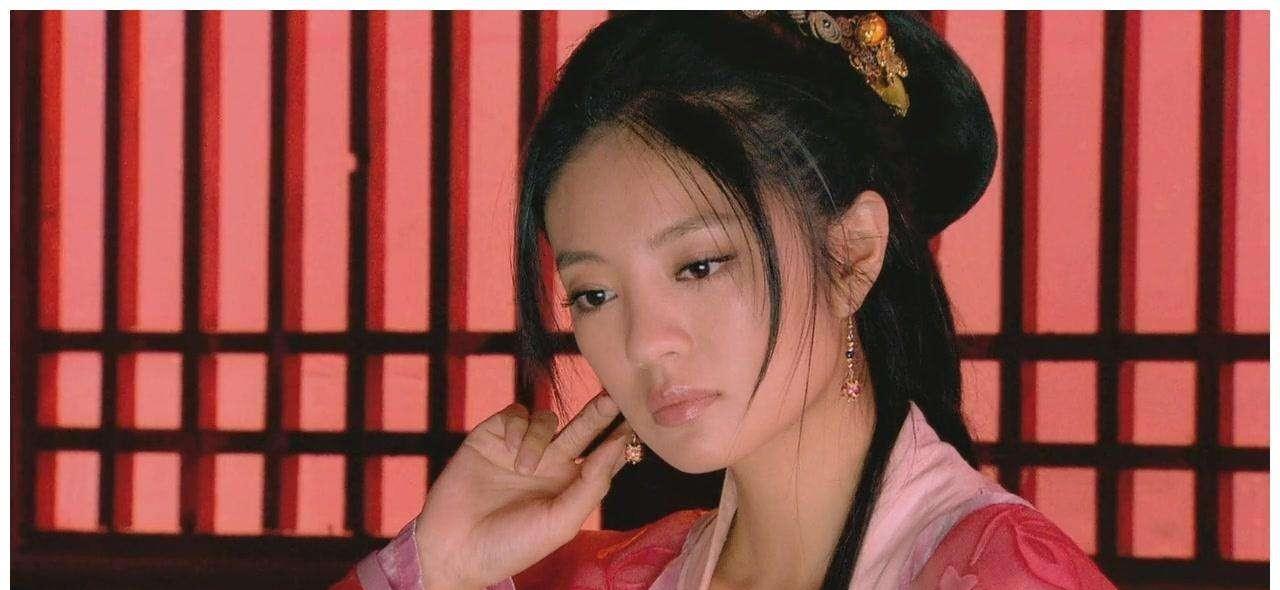 民间故事木匠给寡妇修床,民间故事木匠给娘子修床