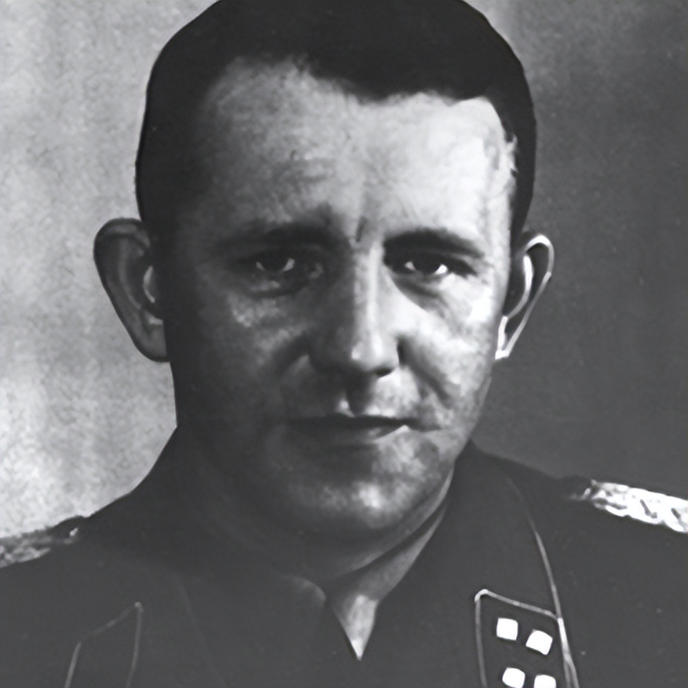 决定千万人命运的15个*官高**，最后什么下场？