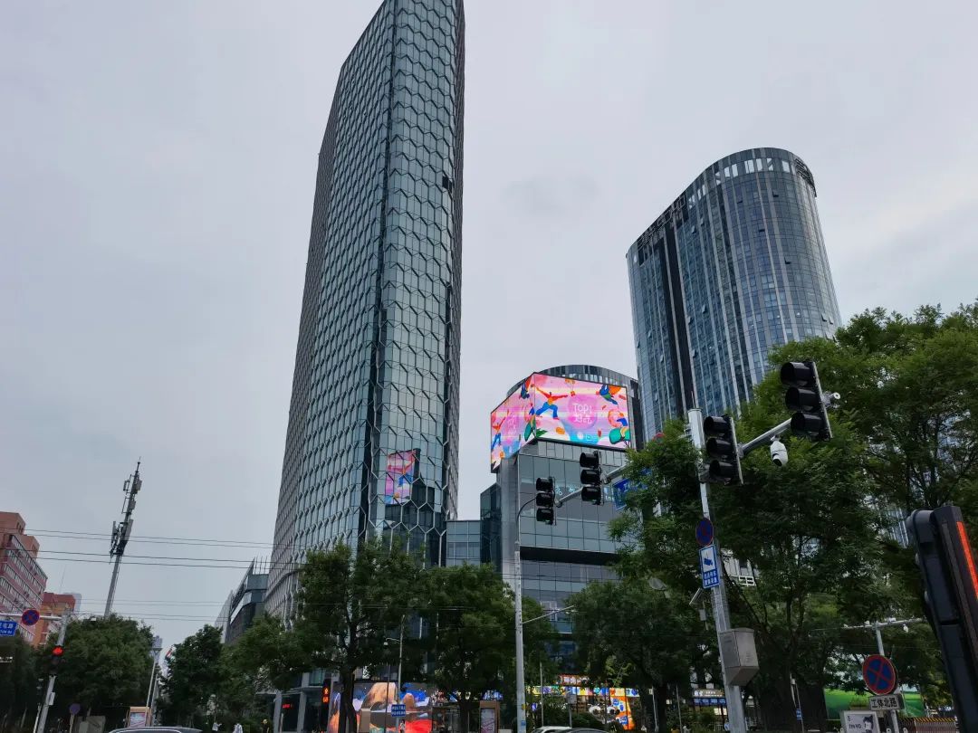 中国有三里屯吗,为什么北京苹果三里屯店货这么多