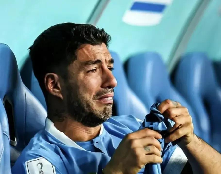 卡瓦尼击倒了VAR机器，乌拉圭赢球却出局，韩国出界的进球却有效