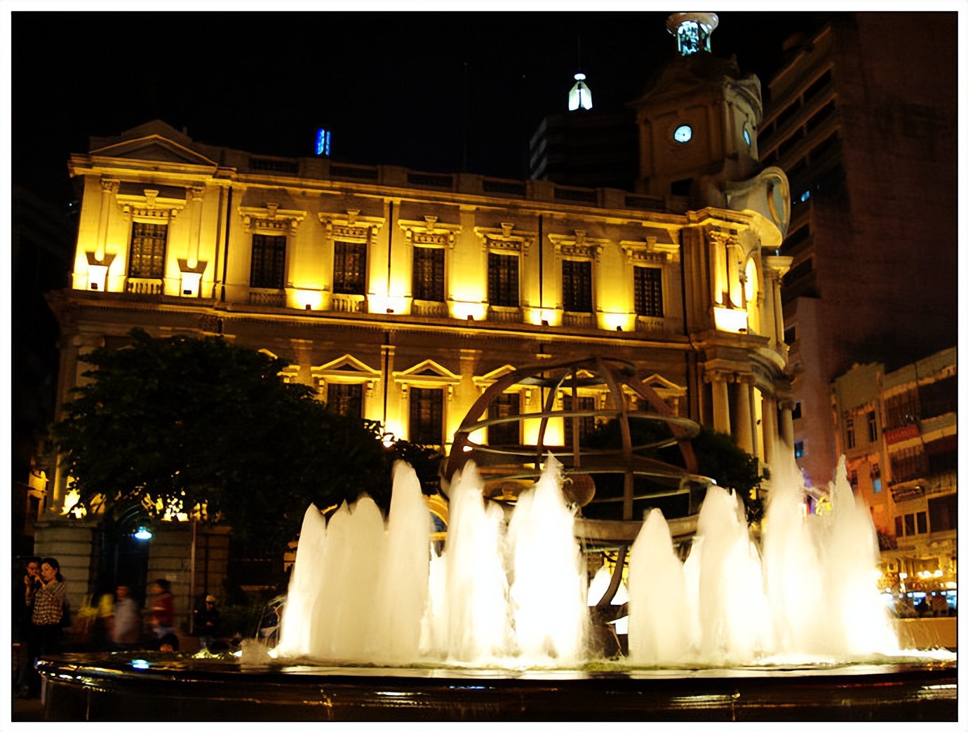 澳门特色景点最有名小吃,澳门的哪些特色景观