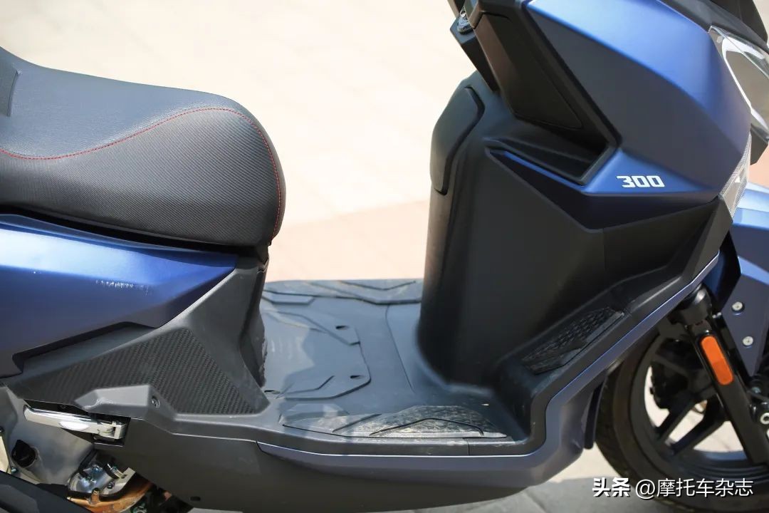 舒适轻松又有劲儿试驾三阳joymax,三阳joymaxz这车怎么样