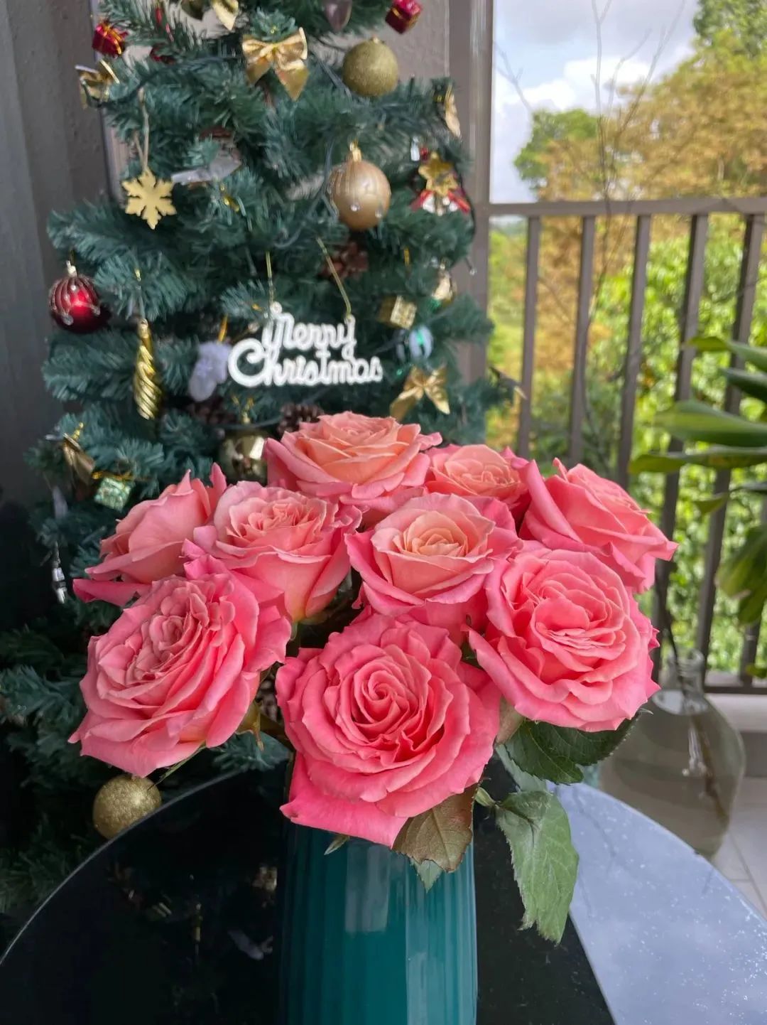 新手必看鲜花养护攻略,鲜花在水里能养几天会死