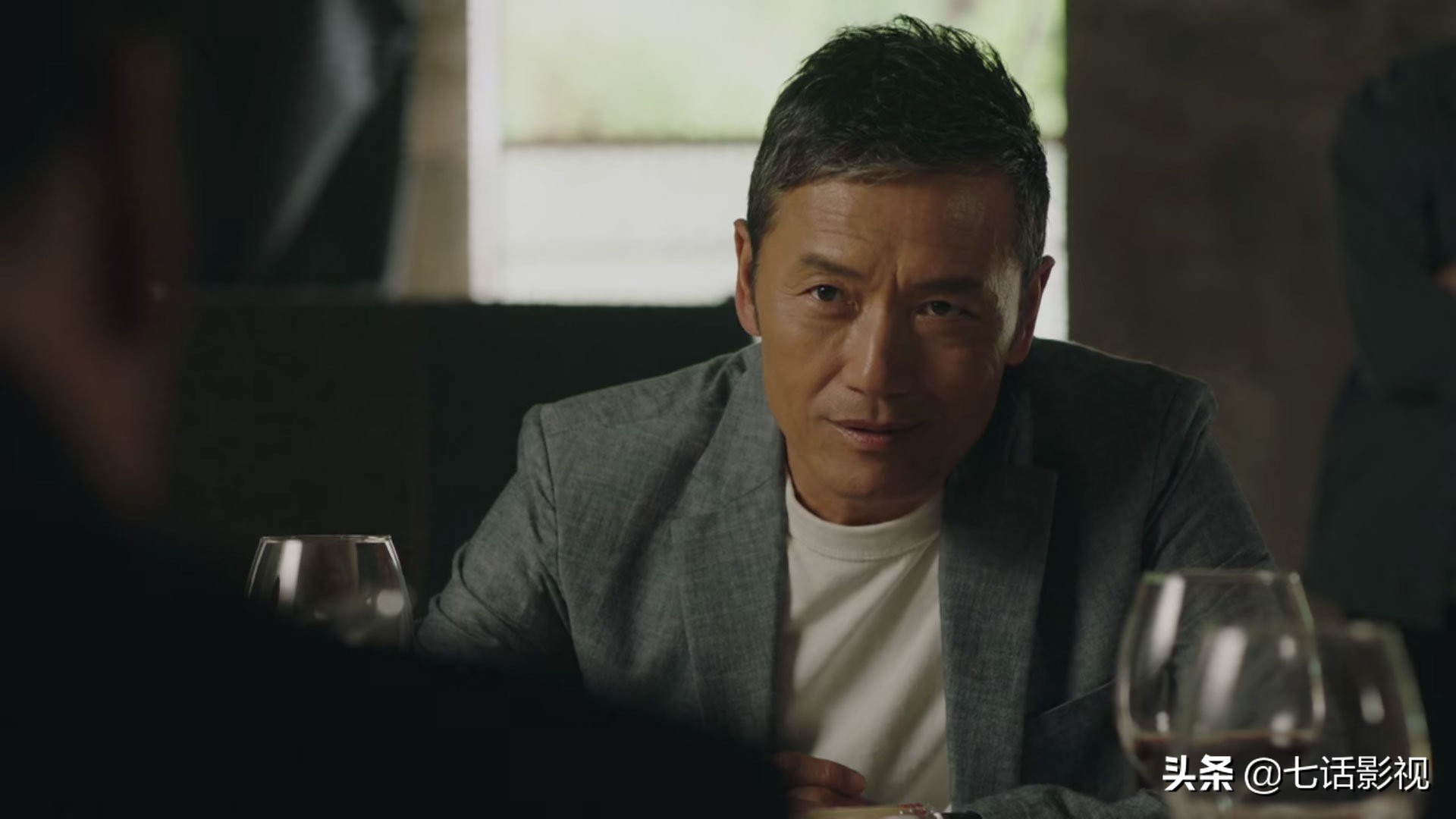 无线五虎之一，64岁的苗侨伟，为何能成邵氏《飞虎》系列常青树？