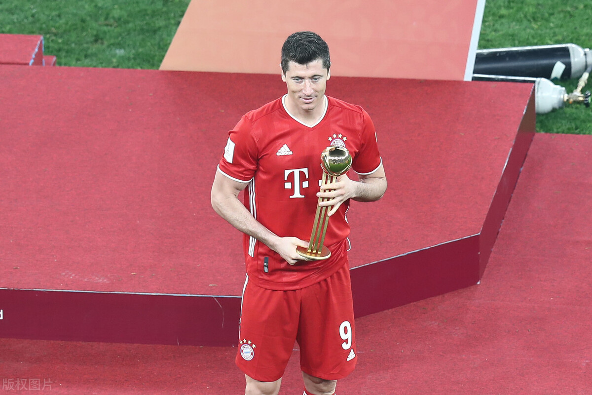 梅西莱万c罗领衔,梅西c罗领衔fifa年度最佳阵容