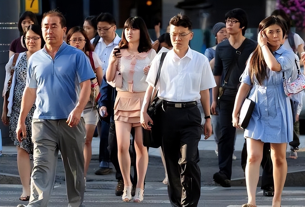 看房送iPad，买房送大奔！韩国楼市现状的背后，最惨的竟是租户？