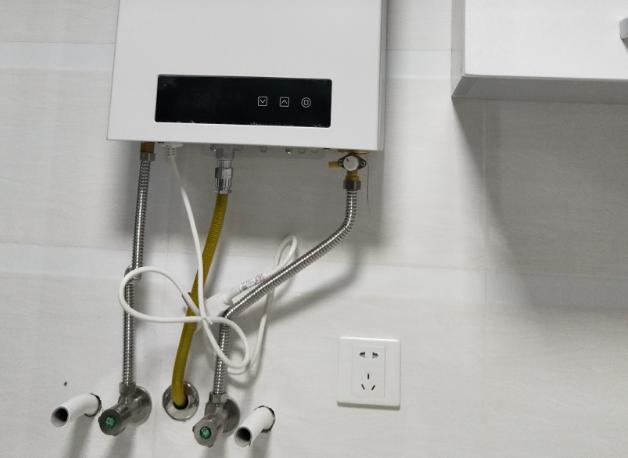 如何避免安装燃气热水器收费,燃气热水器安装费用700多正常吗