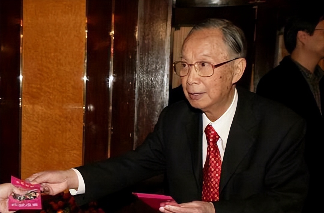 何家劲中华英雄结局,何家劲谈华英雄