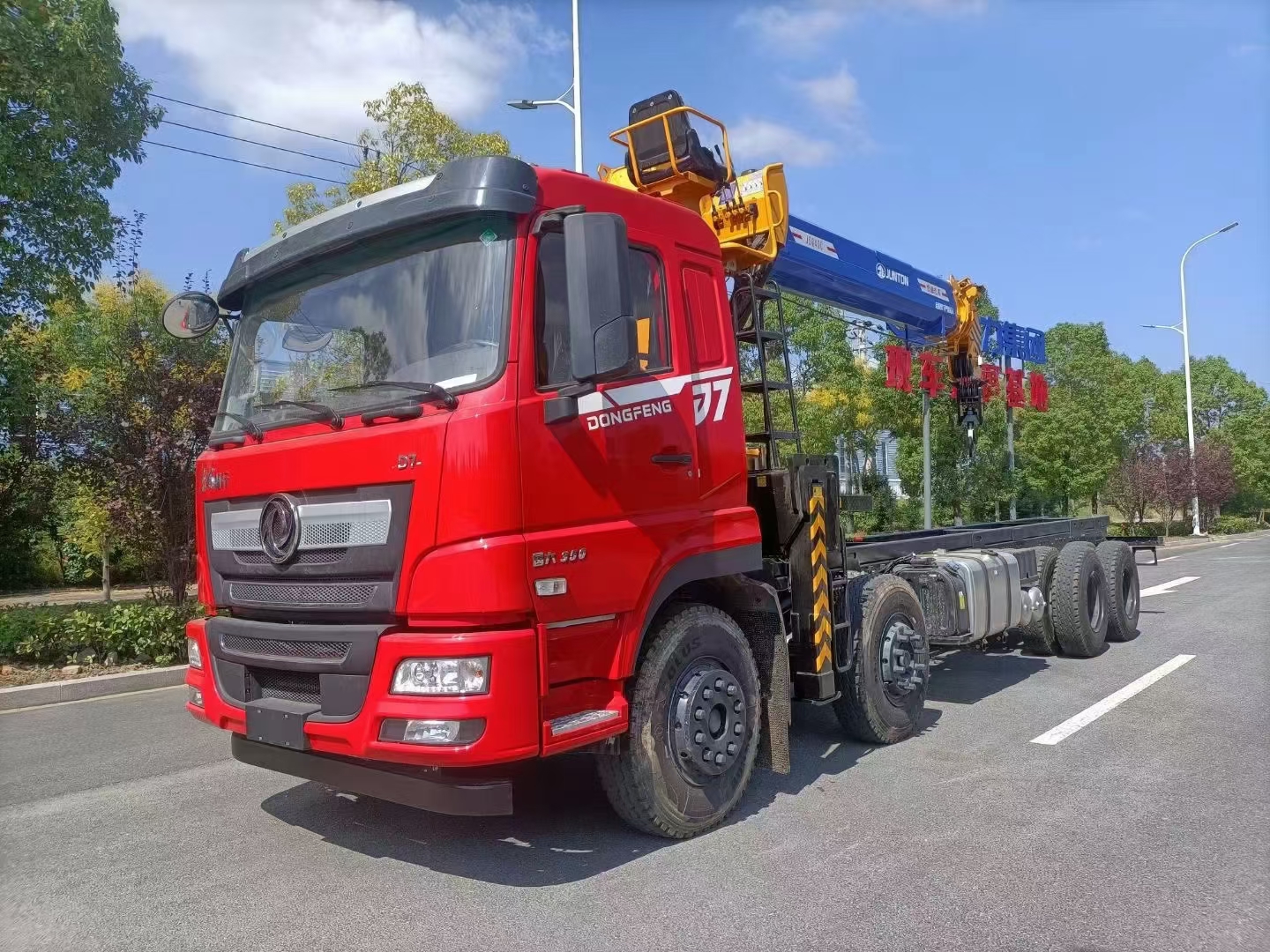 16吨随车吊工作参数表,16吨随车吊价格表二手