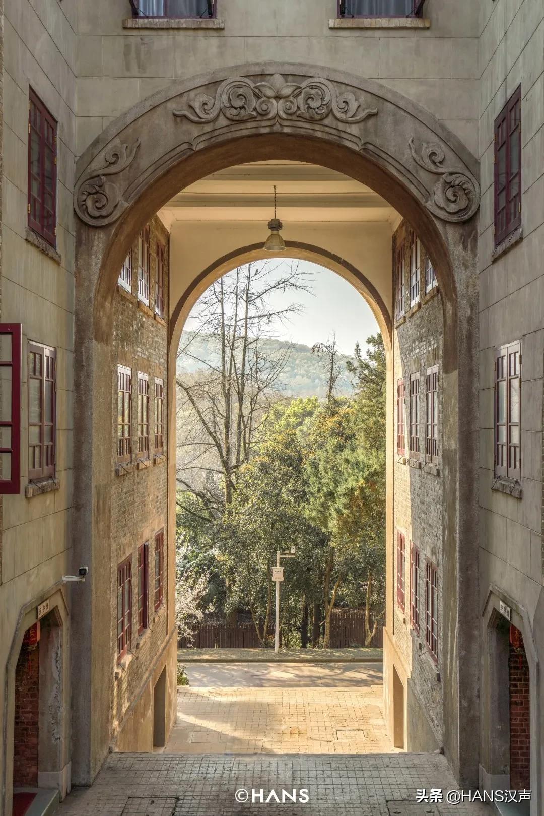 武汉校友捐款亿元榜,武汉纺织大学校友捐款1000万