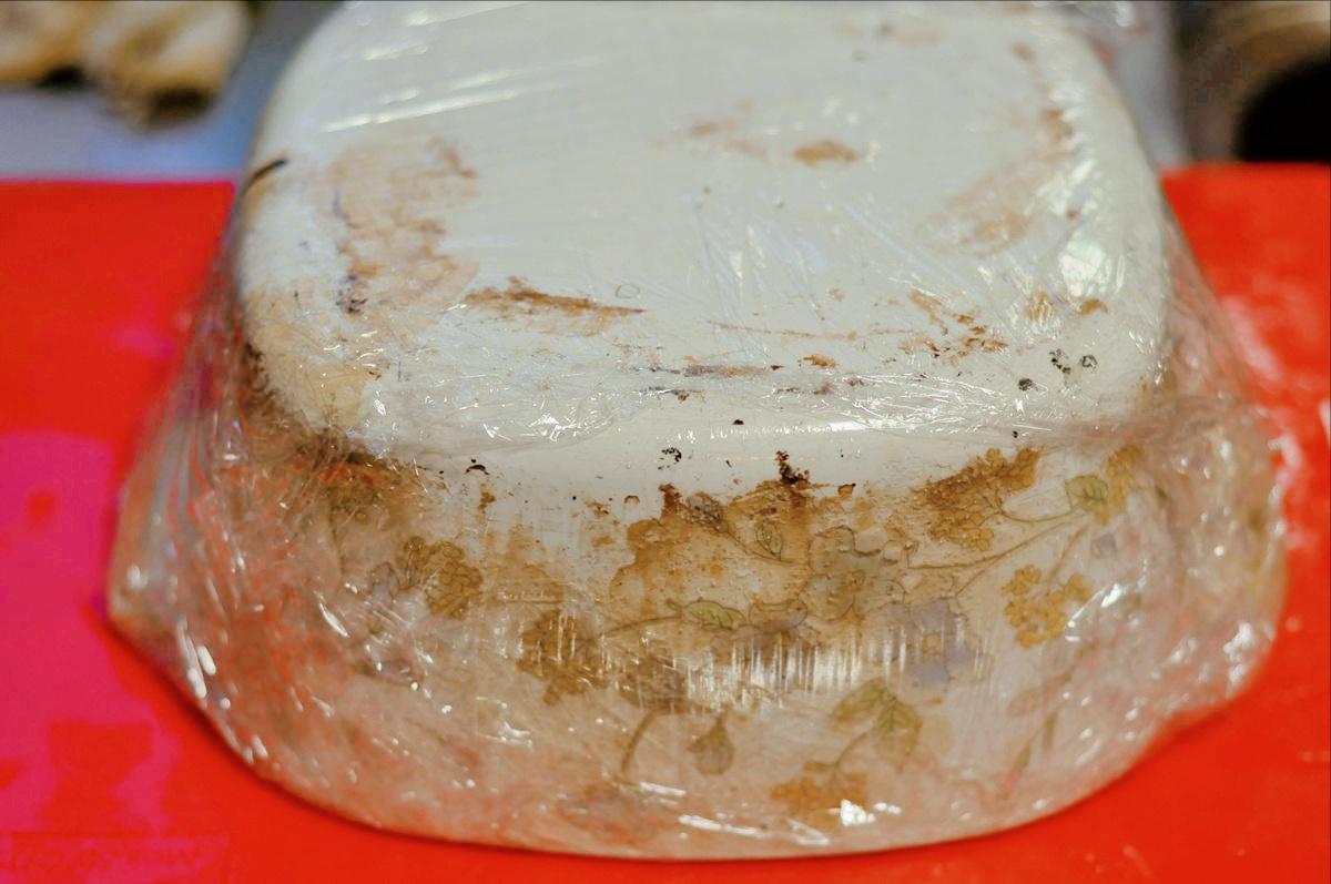 锅底糊了洗不掉怎么办,糊了的锅底没有钢丝球怎么洗