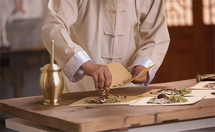 胸椎正骨推拿手法,中医胸椎推拿手法全套教程