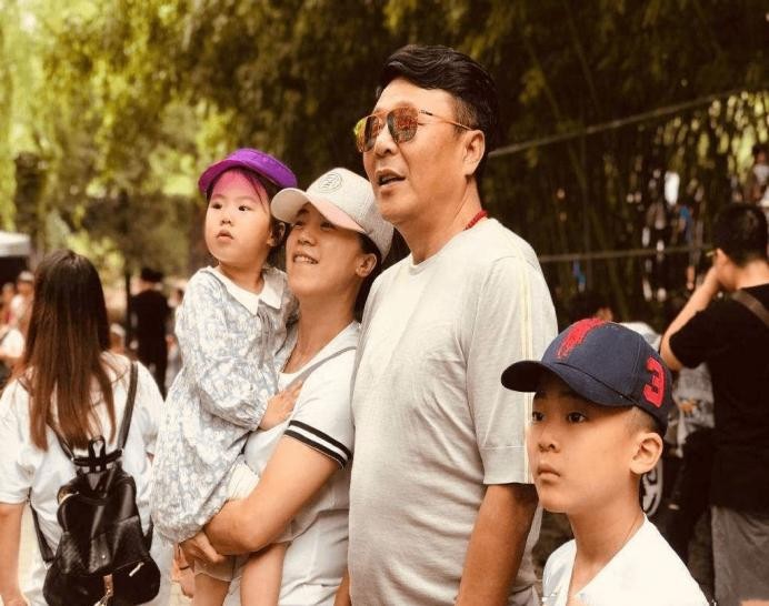 王楠患癌后丈夫的做法令网友泪目,王楠患癌12年