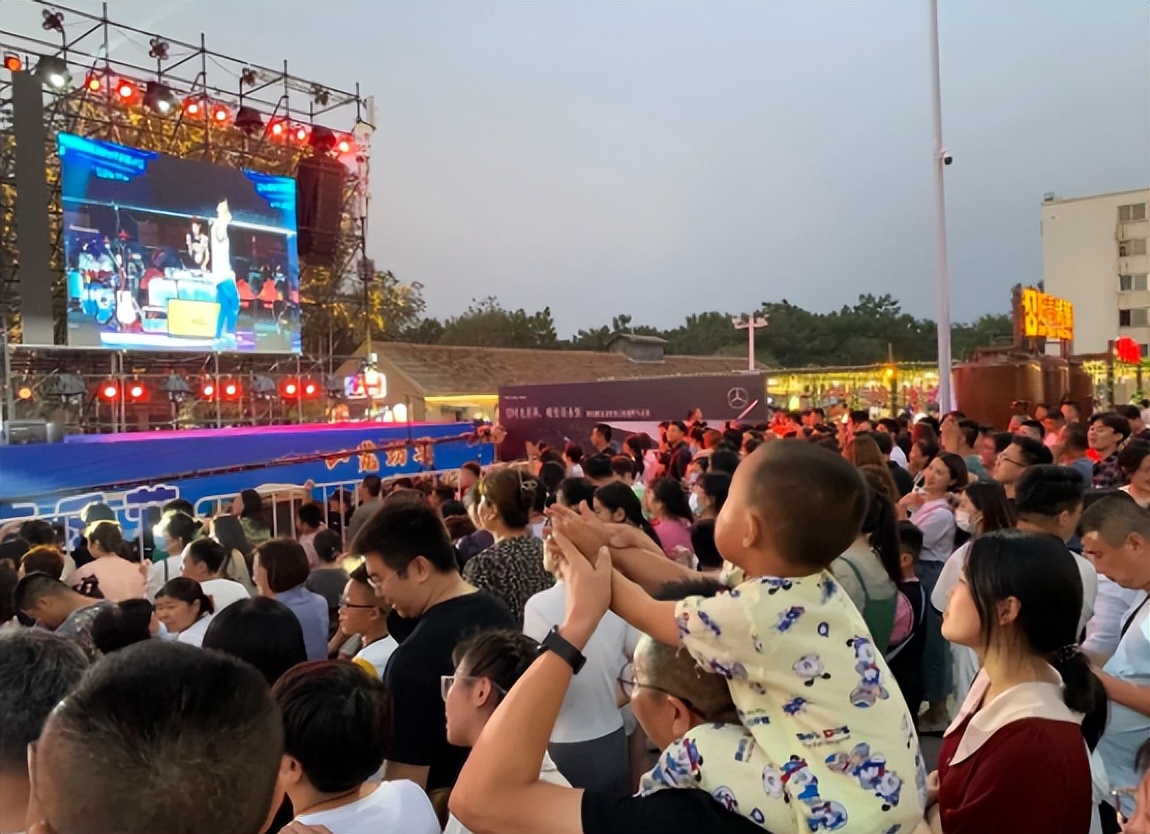 坊茨小镇音乐节开幕,坊子区坊茨小镇音乐节