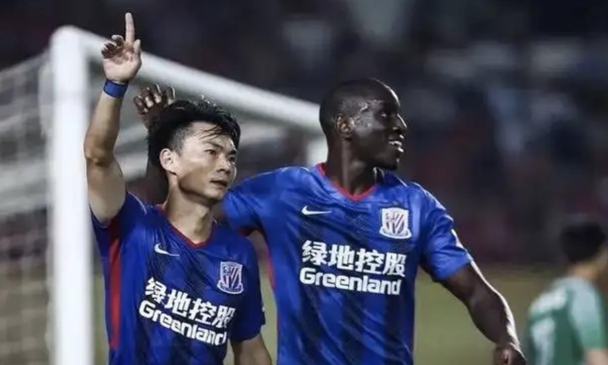 上海加油同济大学,上海申花球迷为河南队加油