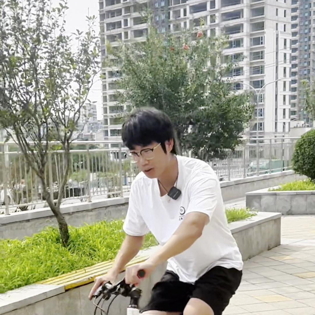 山地车如何一个轮子走教程,山地车最简单的10个动作