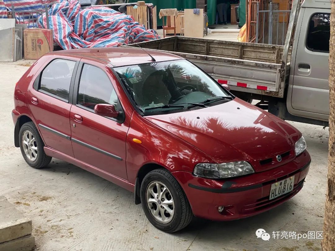 02日产蓝鸟,02式车牌超跑