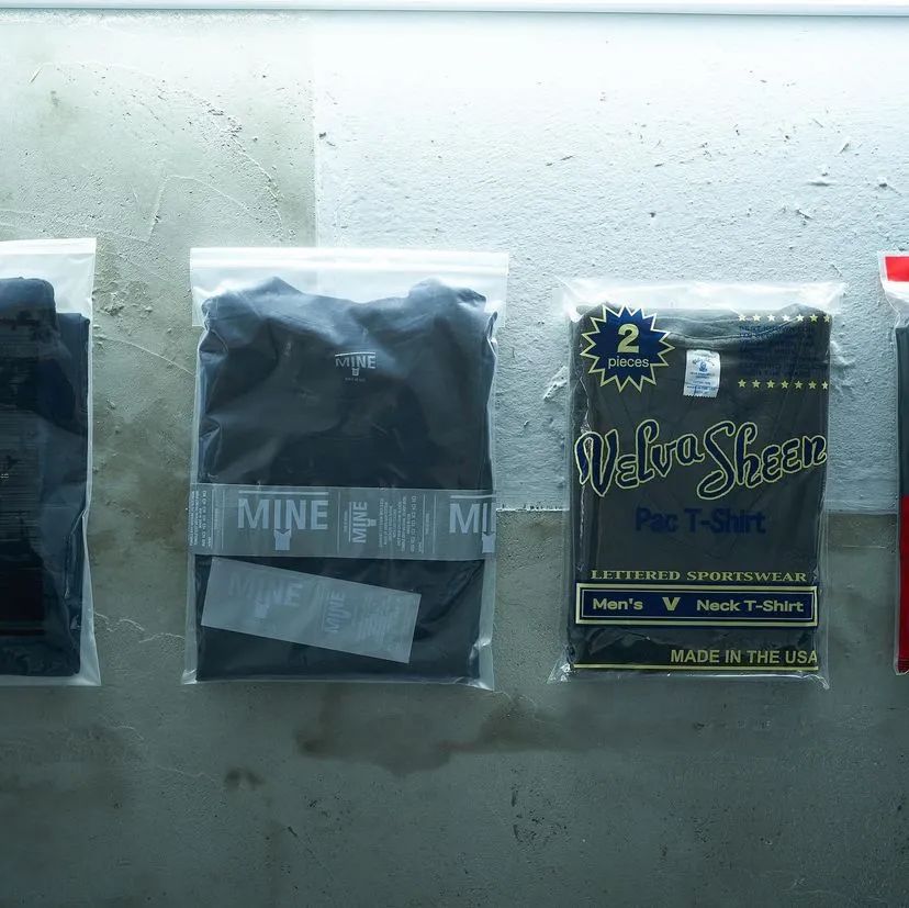 这家只卖白Tee的店成立7周年，干了一件大事