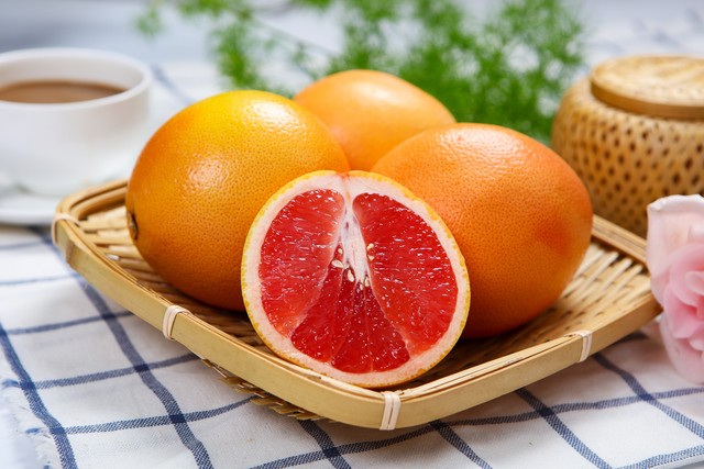 大年初二回娘家送什么东西吗,正月初二回娘家带几份礼