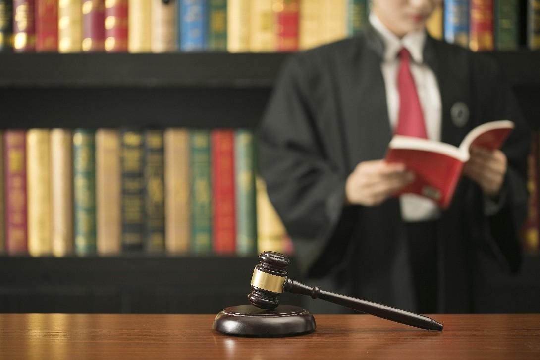 万律365和赢火虫法务,加盟万律365法务靠谱不