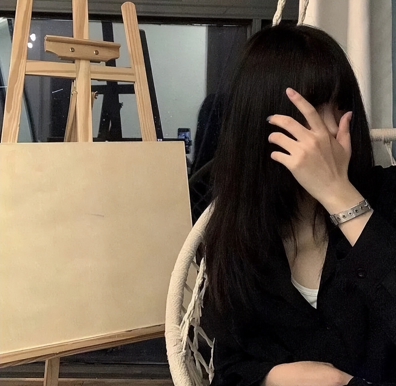 歌词里面都有很多故事的文案,那些歌词里面的绝美文案