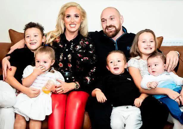 身高2米拳王,身高2米年轻的拳王