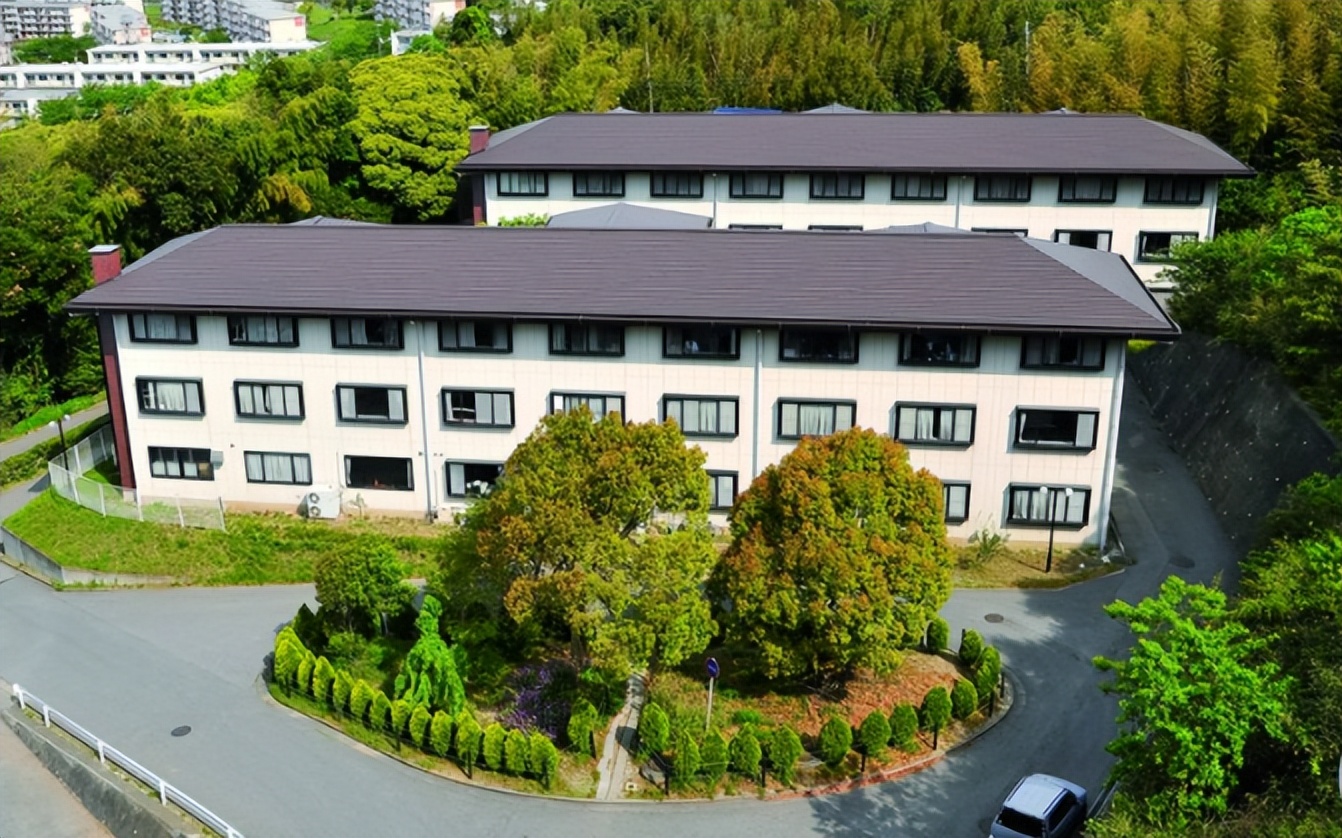 翔凛高等学校,日本翔凛高中和朝日塾哪个好