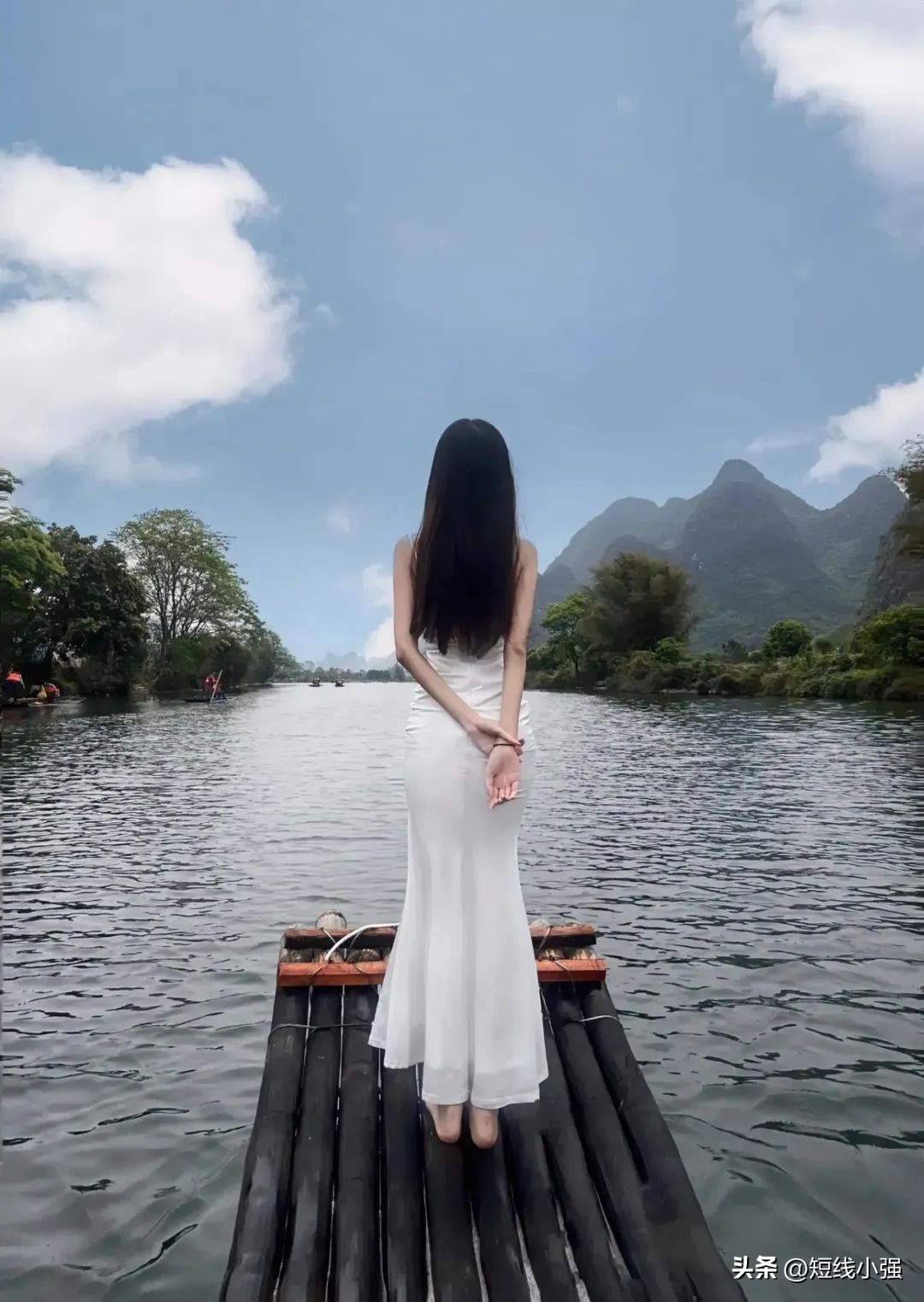 今日头条小强的新闻,小强新闻头条视频