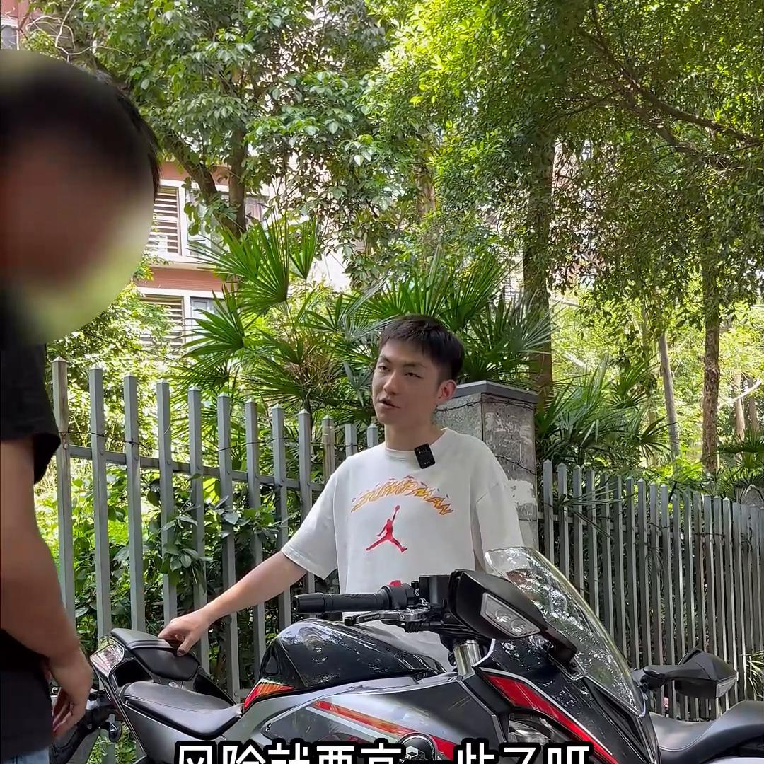 你们身边有没有爱借东西的,你身边有没有到处跟别人借钱的人