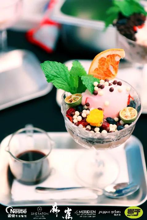 成都恒邦天府喜来登酒店及峨眉山恒邦艾美度假酒店联袂雀巢、研麻所推出2023夏日限定新品