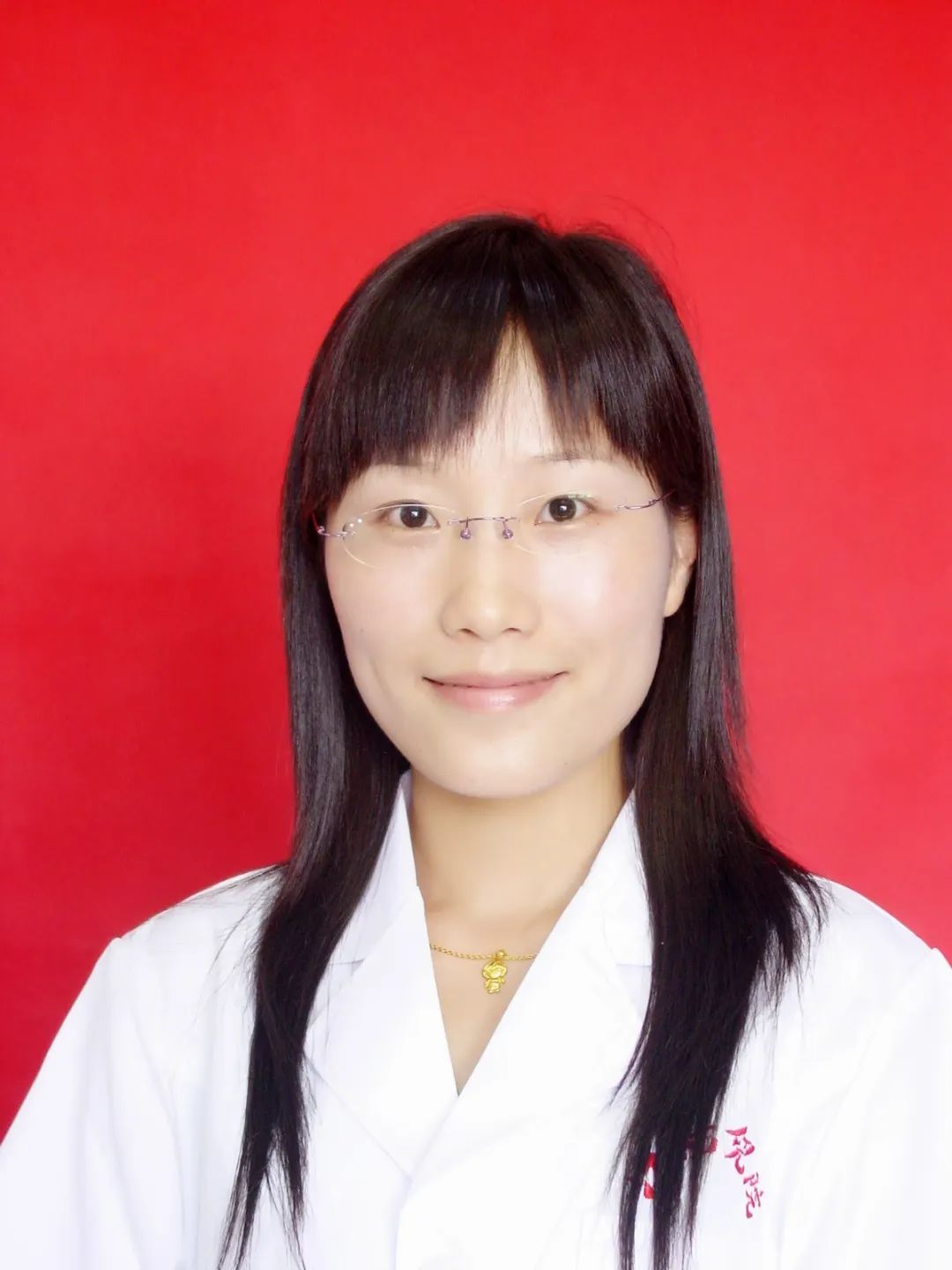 一岁孩子支原体感染咽痛吃什么药,儿童咳嗽发热会引起肺炎吗