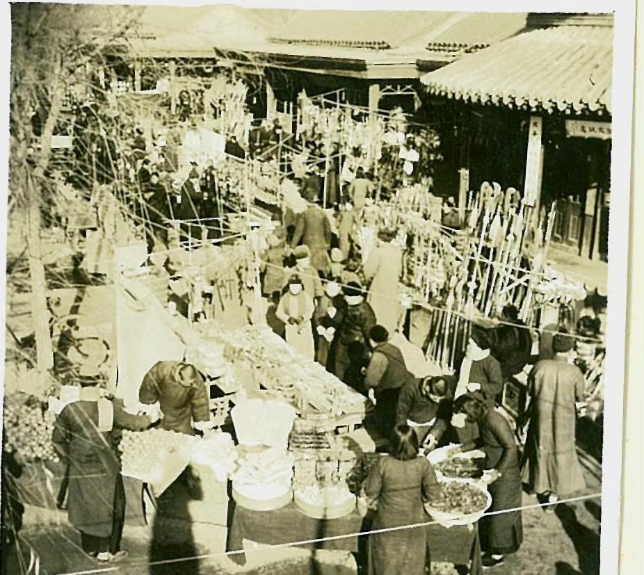 日军日记：*安妇慰**不服从管教，我很愤怒，用*刀刺**插入她的*体下**