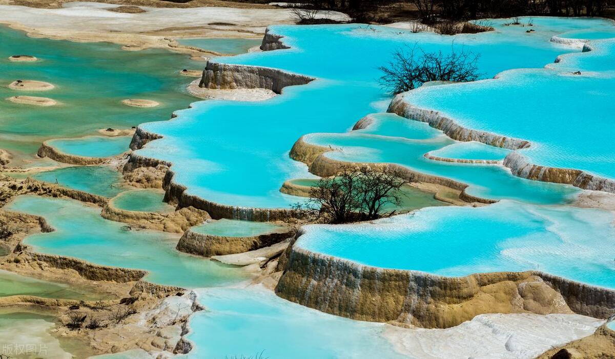 四川四天三晚旅行攻略,四川五天四晚旅游路线攻略