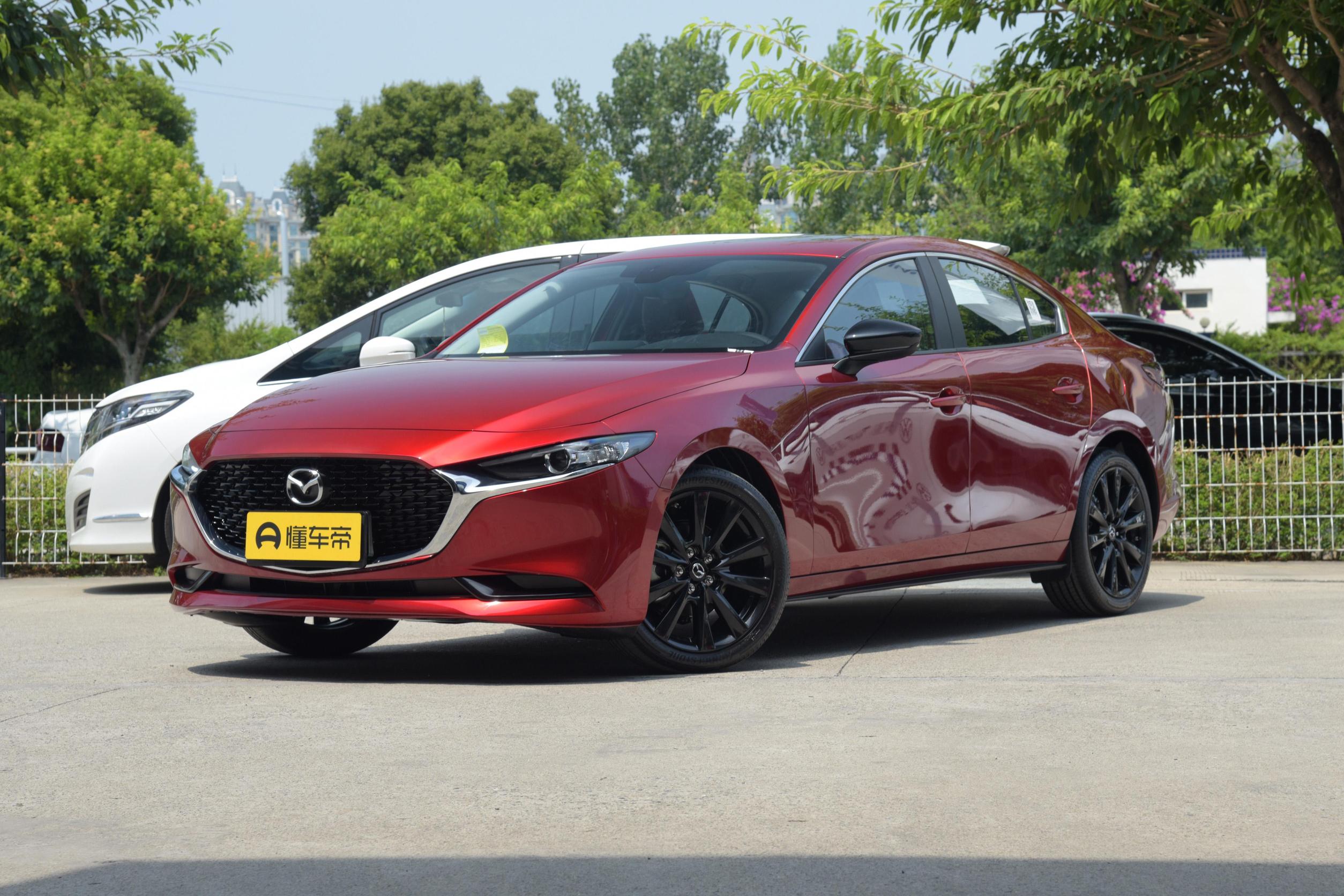 女生买什么车比较合适10万到15万,适合女生开的15万以内小型suv