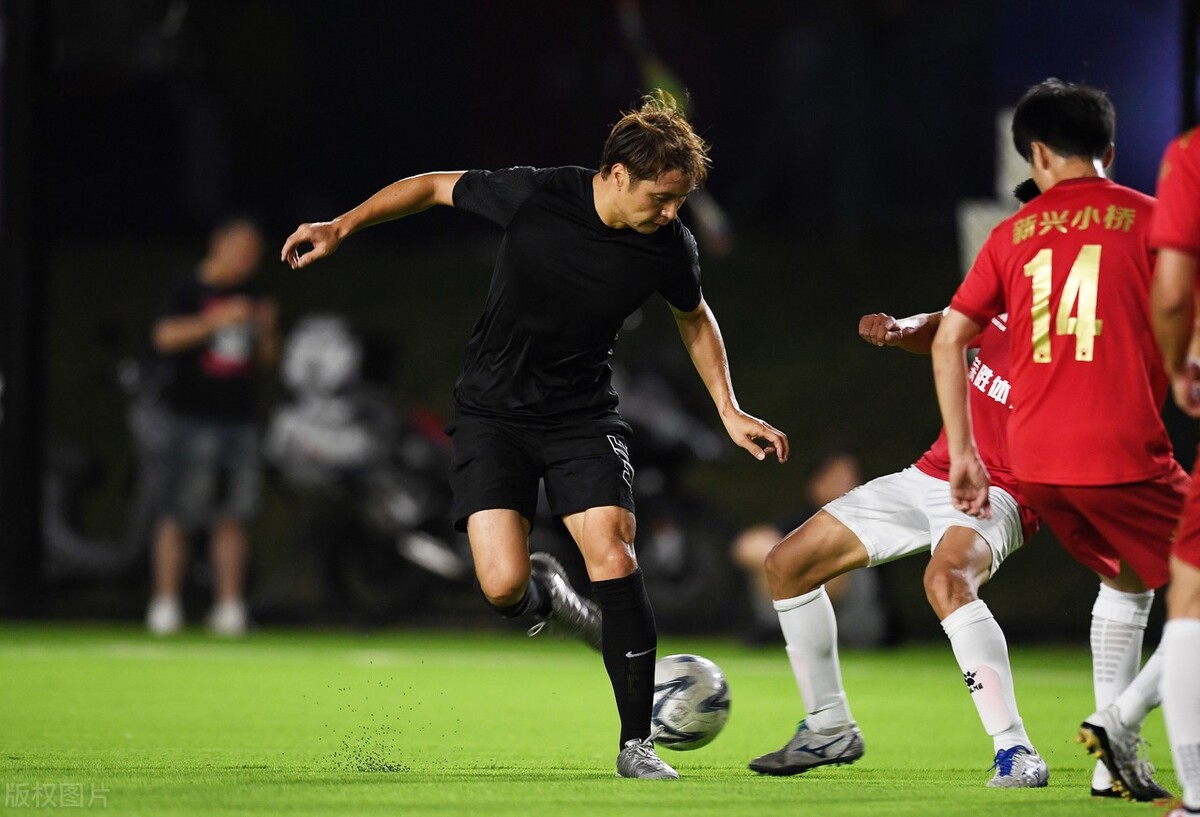 谢晖谈论足球问题,谢晖足球最新消息