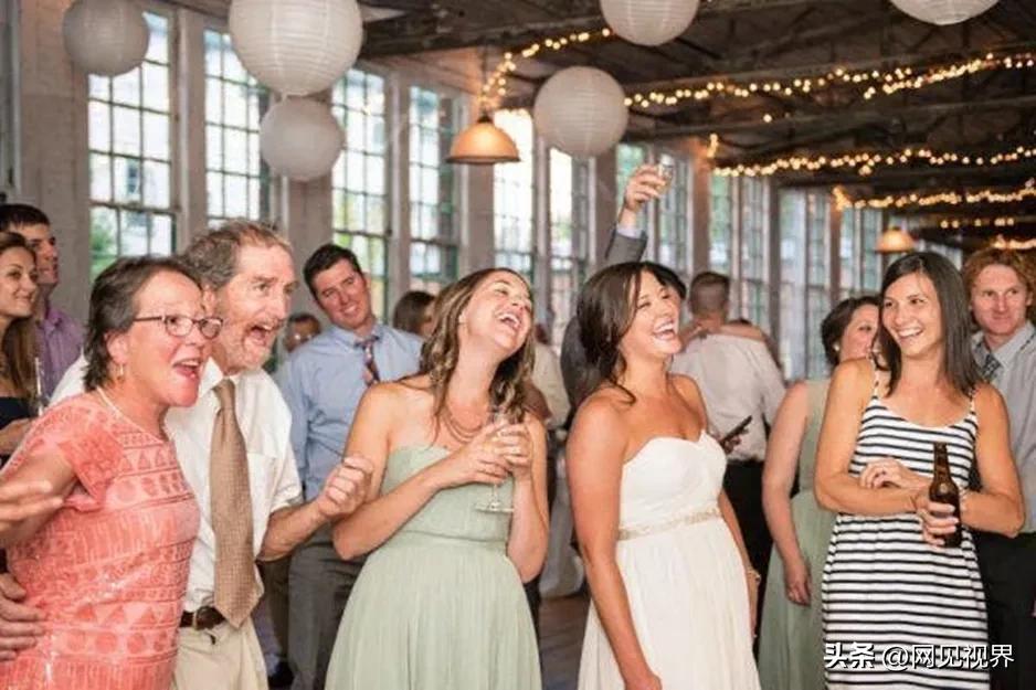 新娘大婚发现老公秘密,新娘结婚后撕下面具