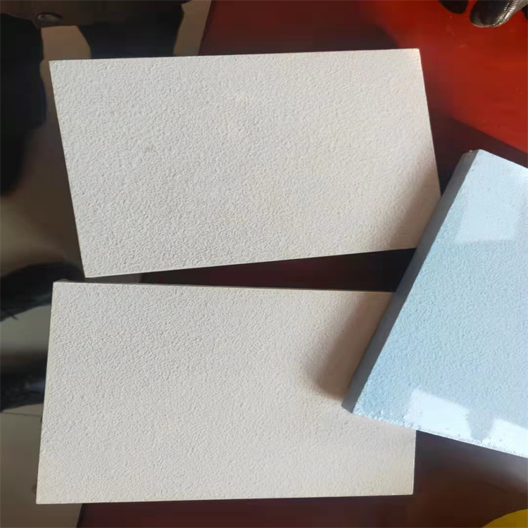 楼上走路声音太大怎么有效提示,半夜楼上走路楼下声音很大怎么办