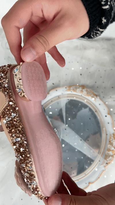 千万别给孩子穿这四种凉鞋 (这8种凉鞋千万别给孩子穿)