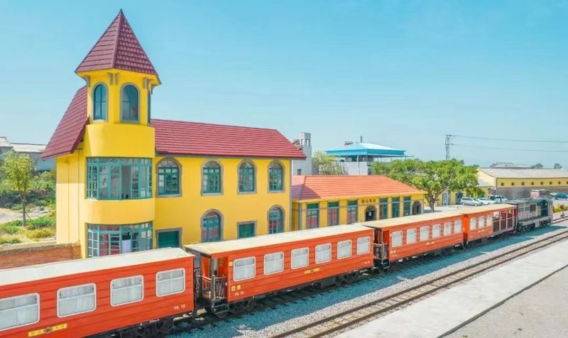 坐玉溪火车可以带吃的吗,红河一日游有哪些地方可以玩