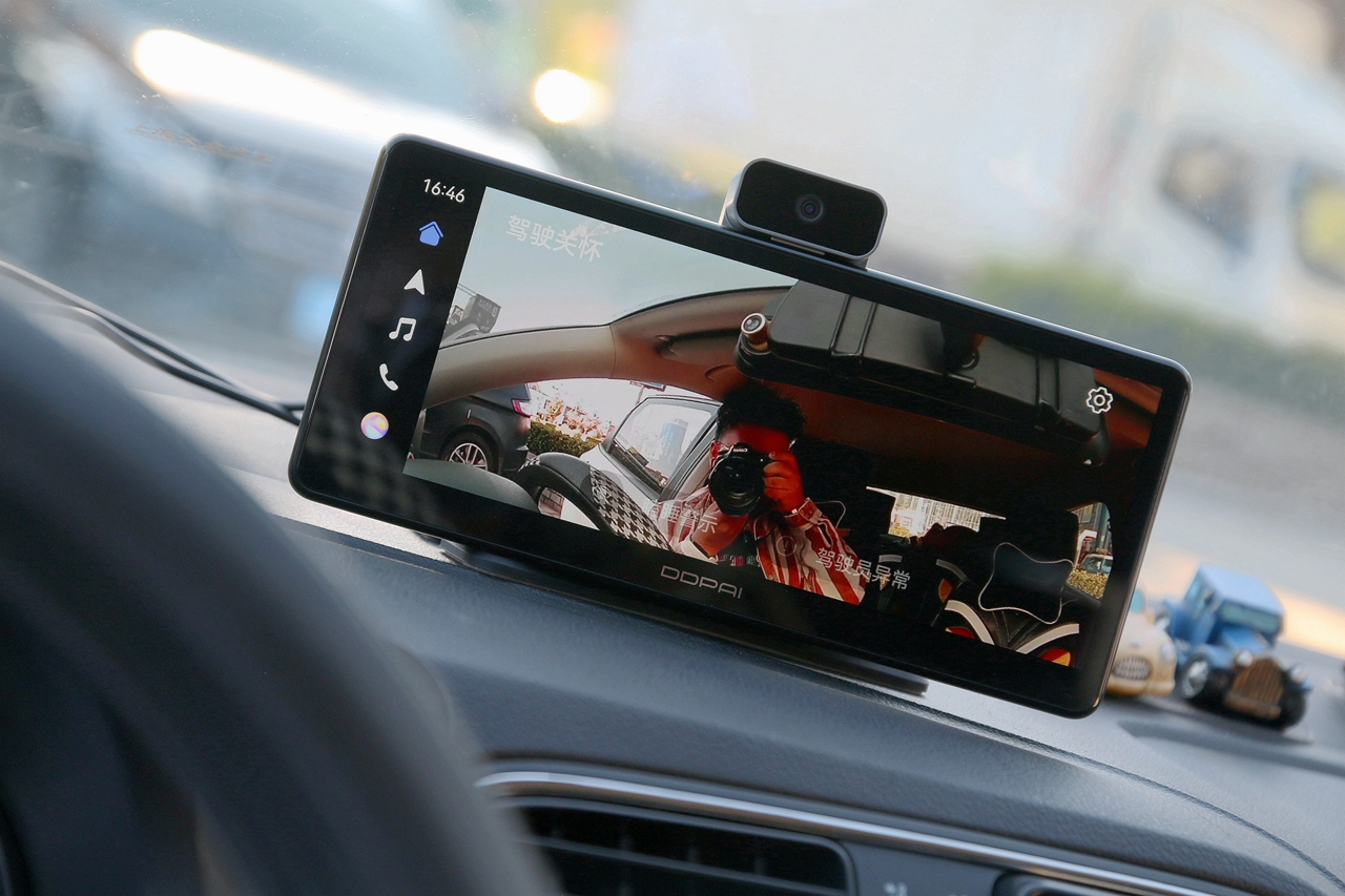 华为鸿蒙智联车载智慧屏评测,鸿蒙车载智慧屏s50要不要流量