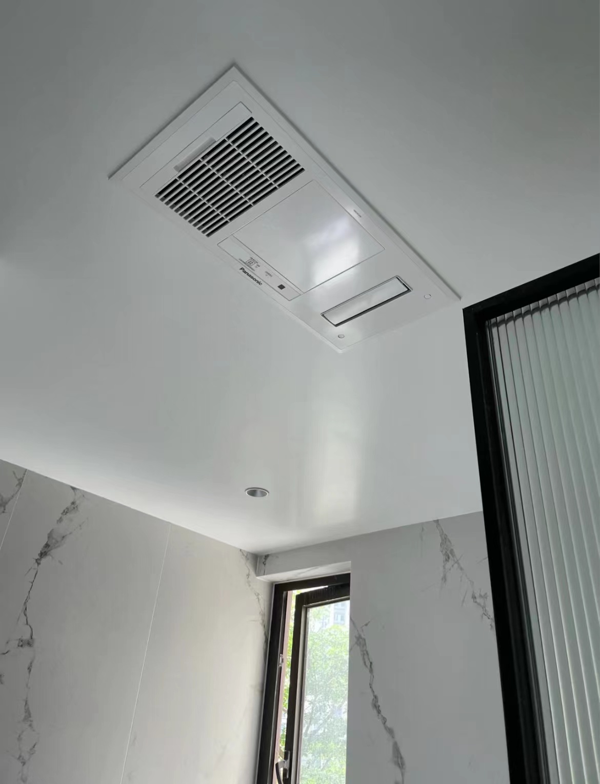 浴霸用风暖好还是用灯暖好,浴霸是风暖好还是灯暖好怎么使用