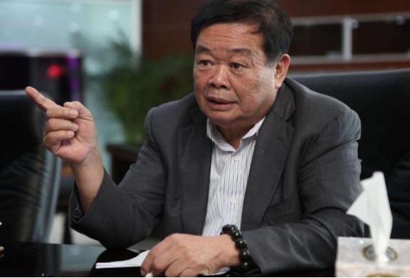 曹德旺口中法官收200万现在如何,曹德旺法庭怒怼庭庭长