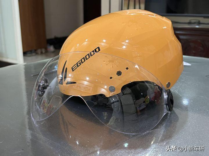 有没有又轻又安全的头盔,什么电动车头盔好用又舒服