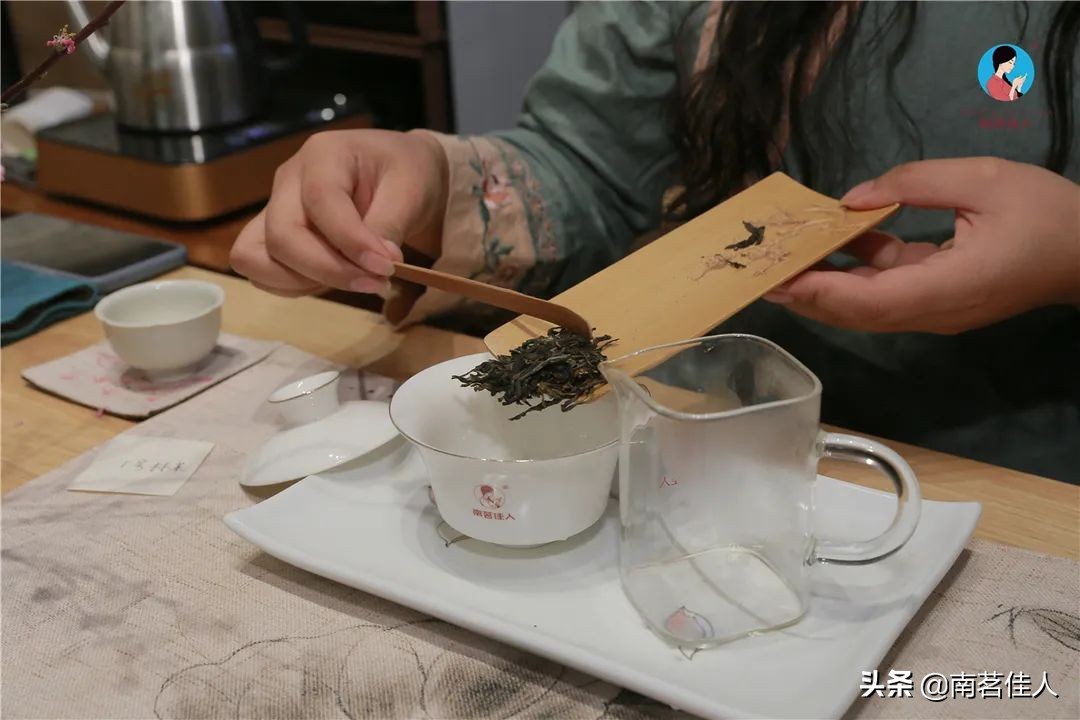 喝春茶对胃有影响吗,喝新茶胃疼怎么缓解