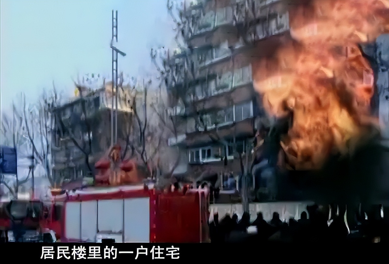 女子因为火灾毁容,女子因火灾而毁容