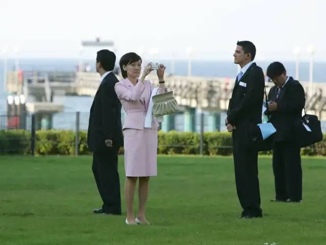 政治牛人安倍的另一面：向妻子“投降”，独宠麻烦夫人