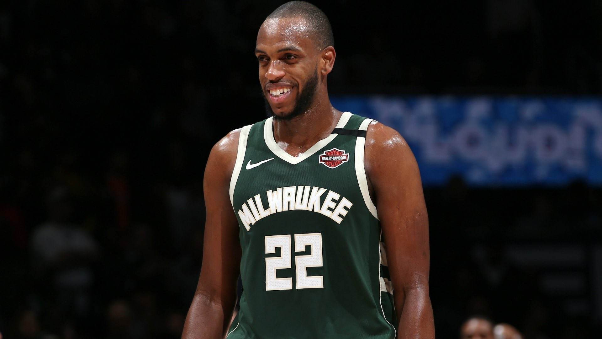 字母哥和米德尔顿谁对雄鹿作用大,字母哥补强雄鹿