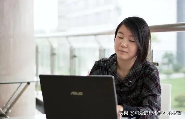 女生考计算机专硕会不会受歧视,女孩子有必要考计算机吗