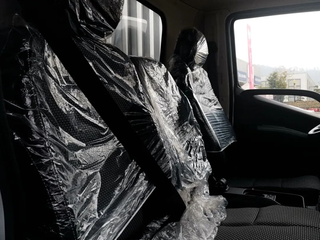 十堰龙信二手车市场雅阁,十堰龙信国际汽车城二手车直播