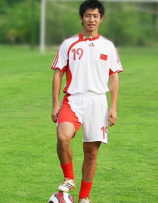 足球历史前20人排行榜,武汉足球历史十大球员